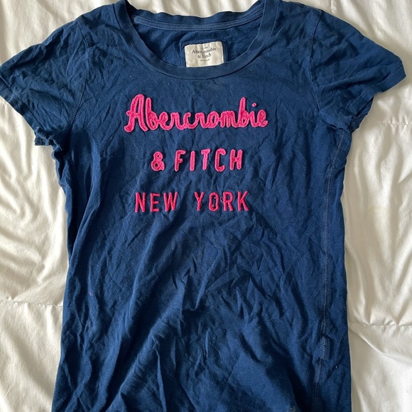 Abercrombie & Fitch t-shirt - Picture 1 of 4